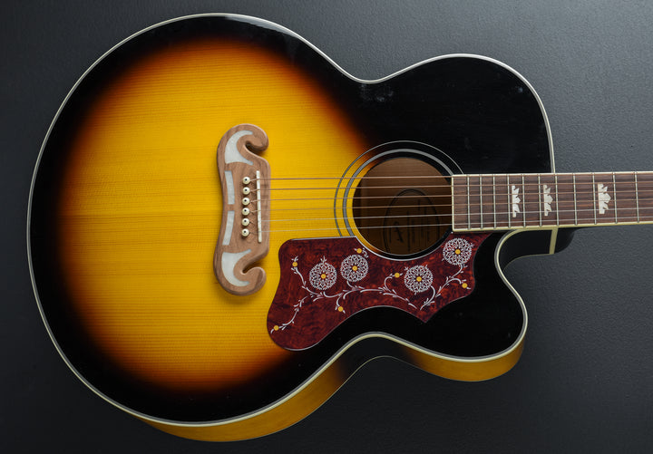 J-200EC Studio &