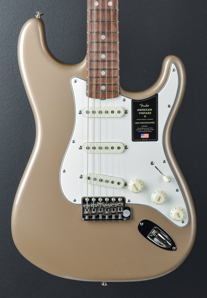 American Vintage II 1965 Stratocaster - Shoreline Gold