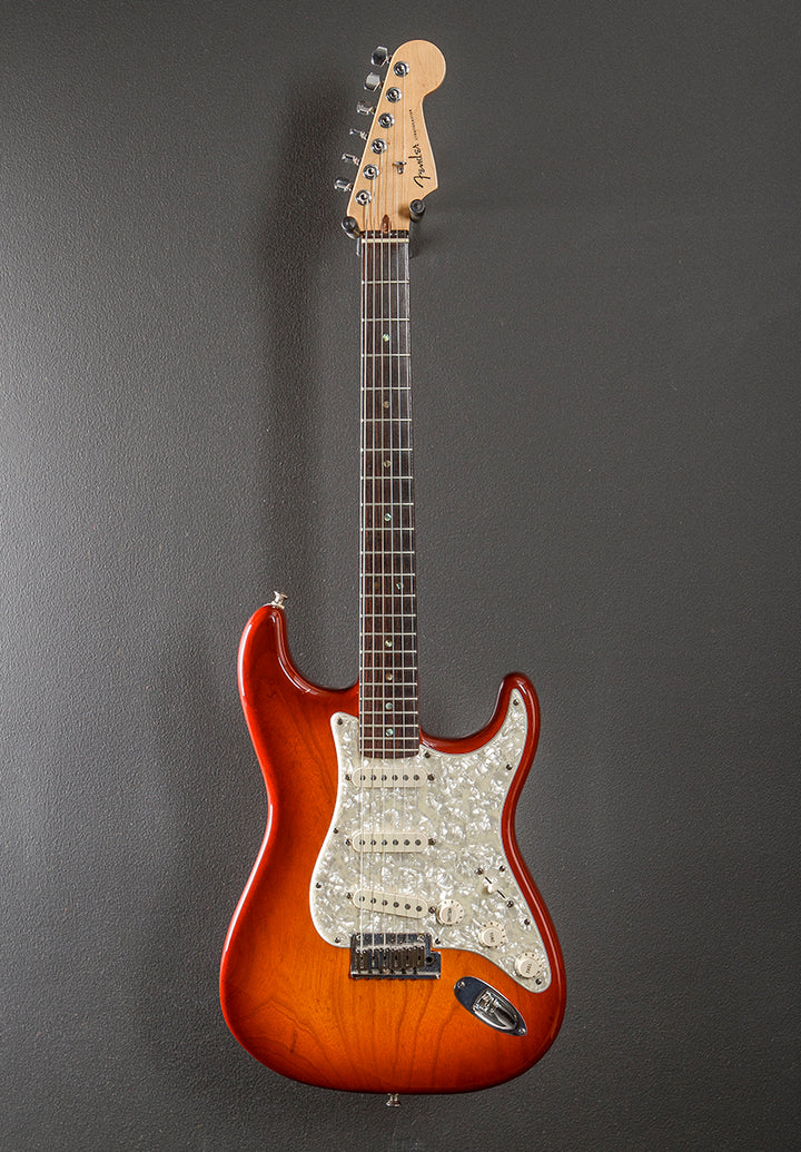 Used American Deluxe Strat &