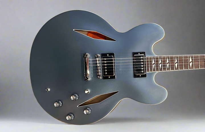 Dave Grohl DG-335 - Pelham Blue