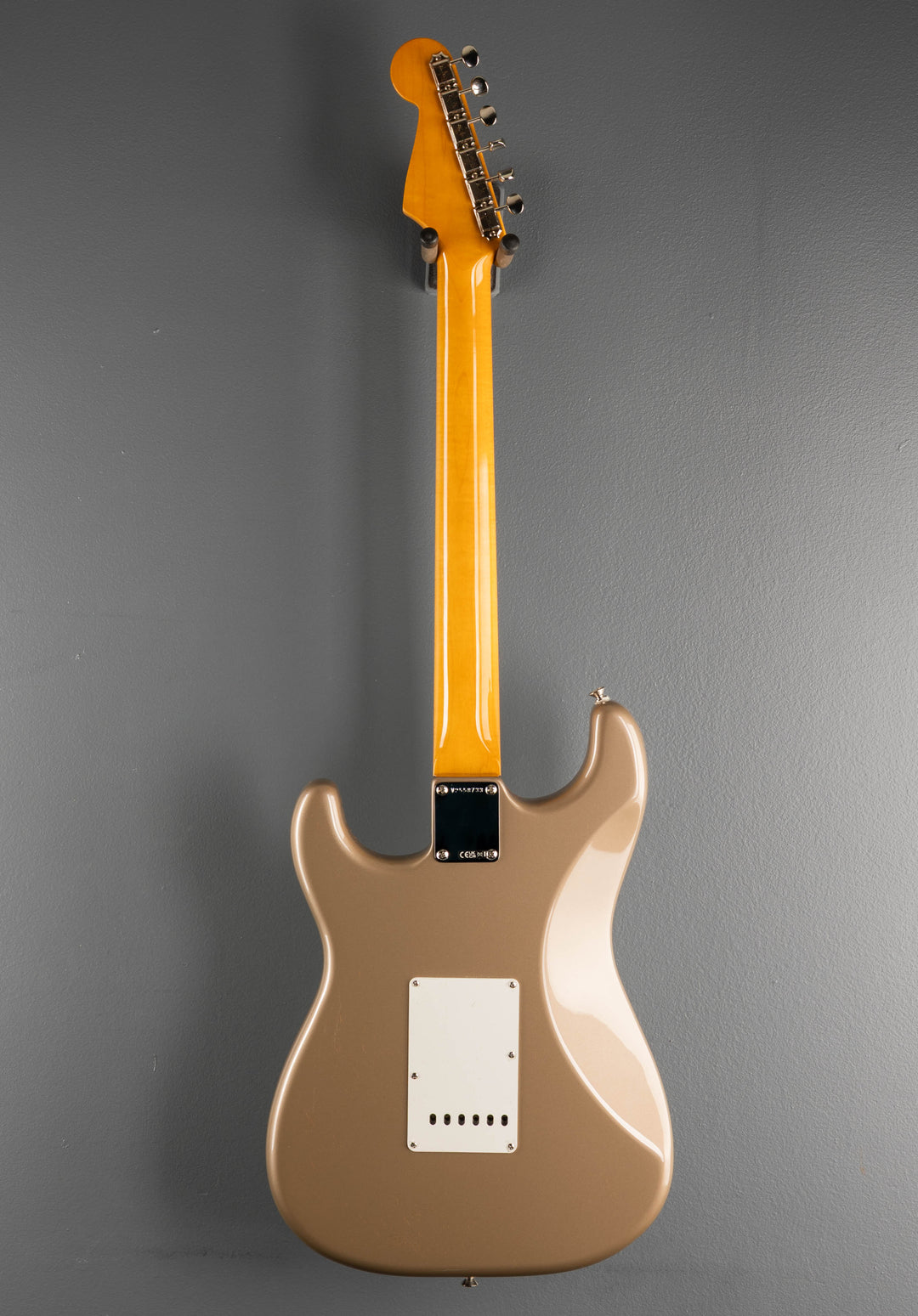 American Vintage II 1965 Stratocaster - Shoreline Gold