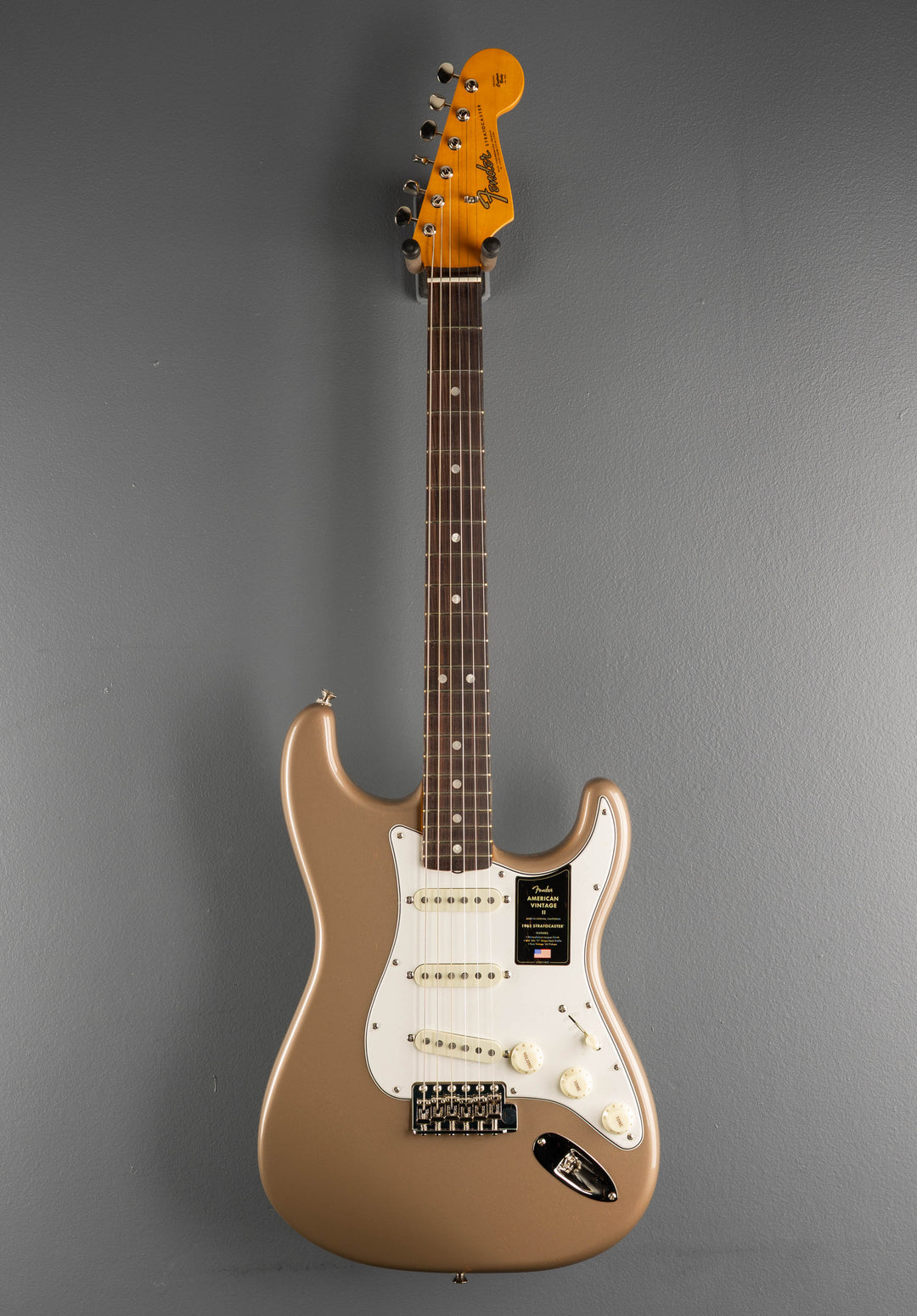 American Vintage II 1965 Stratocaster - Shoreline Gold