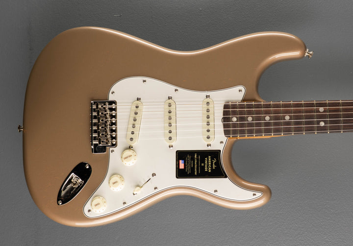 American Vintage II 1965 Stratocaster - Shoreline Gold