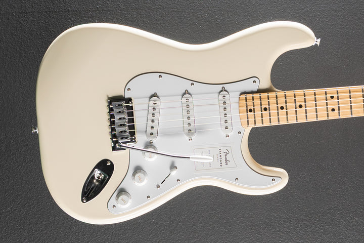 Standard Stratocaster - Olympic White w/Maple