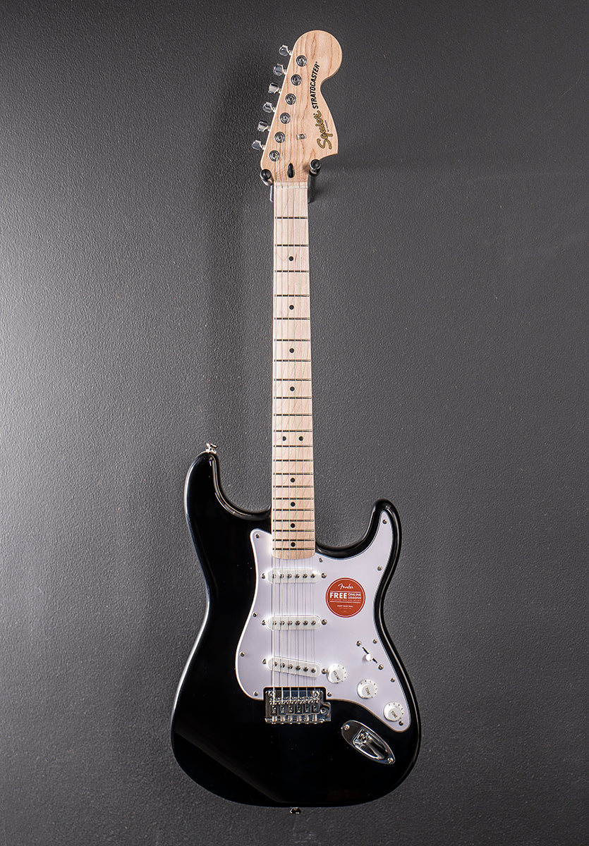 Affinity Series Stratocaster - Black w/Maple
