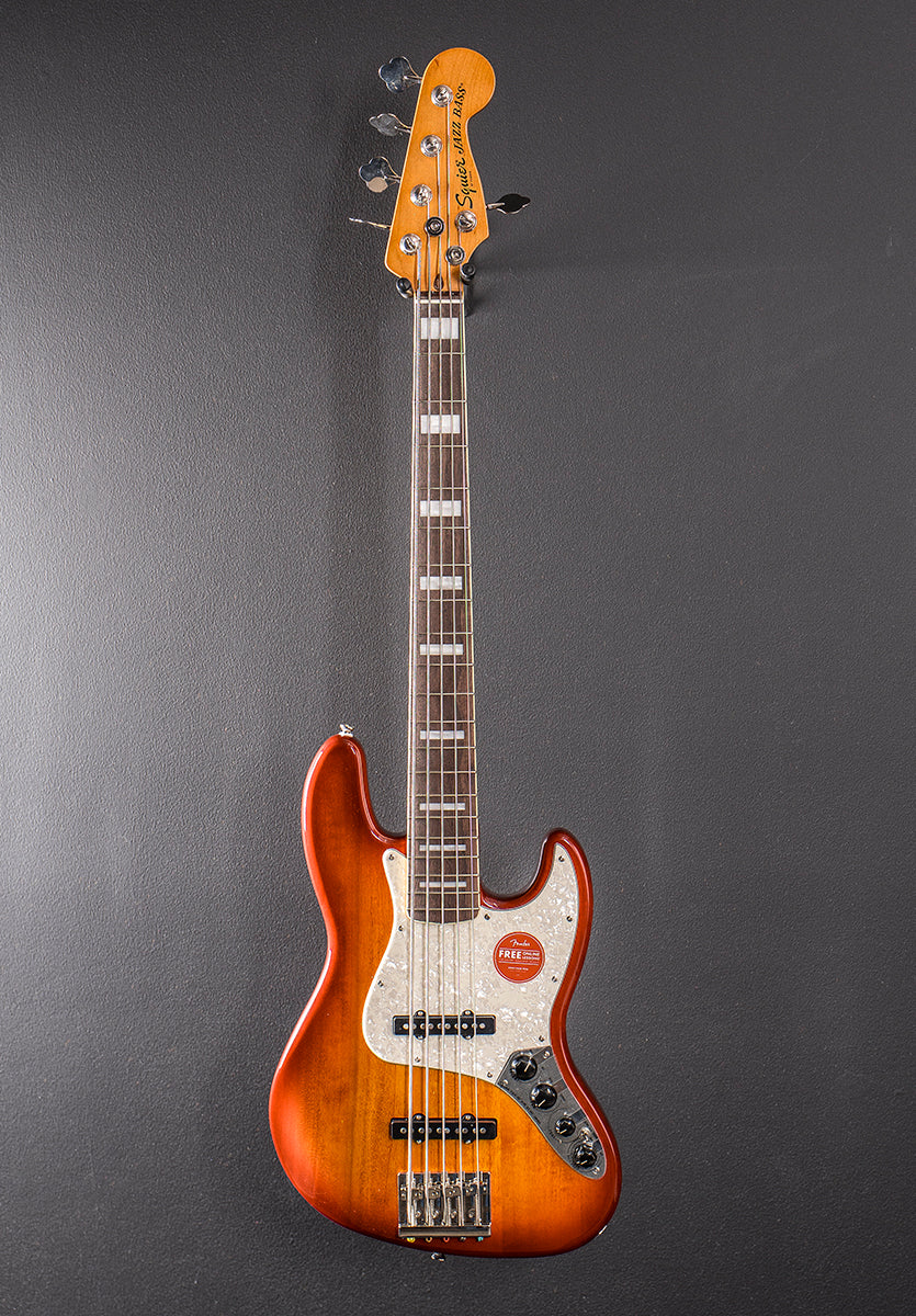 Classic Vibe Active 70&
