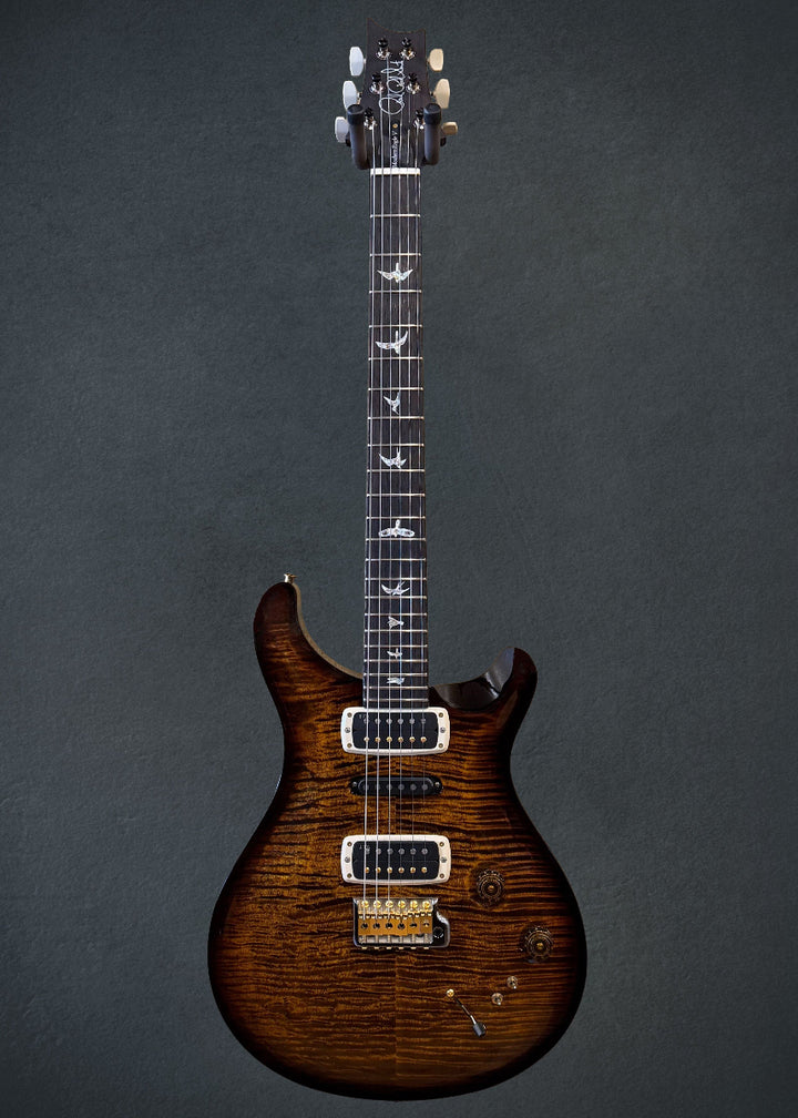 Modern Eagle V 10 Top - Black Gold Wraparound Burst