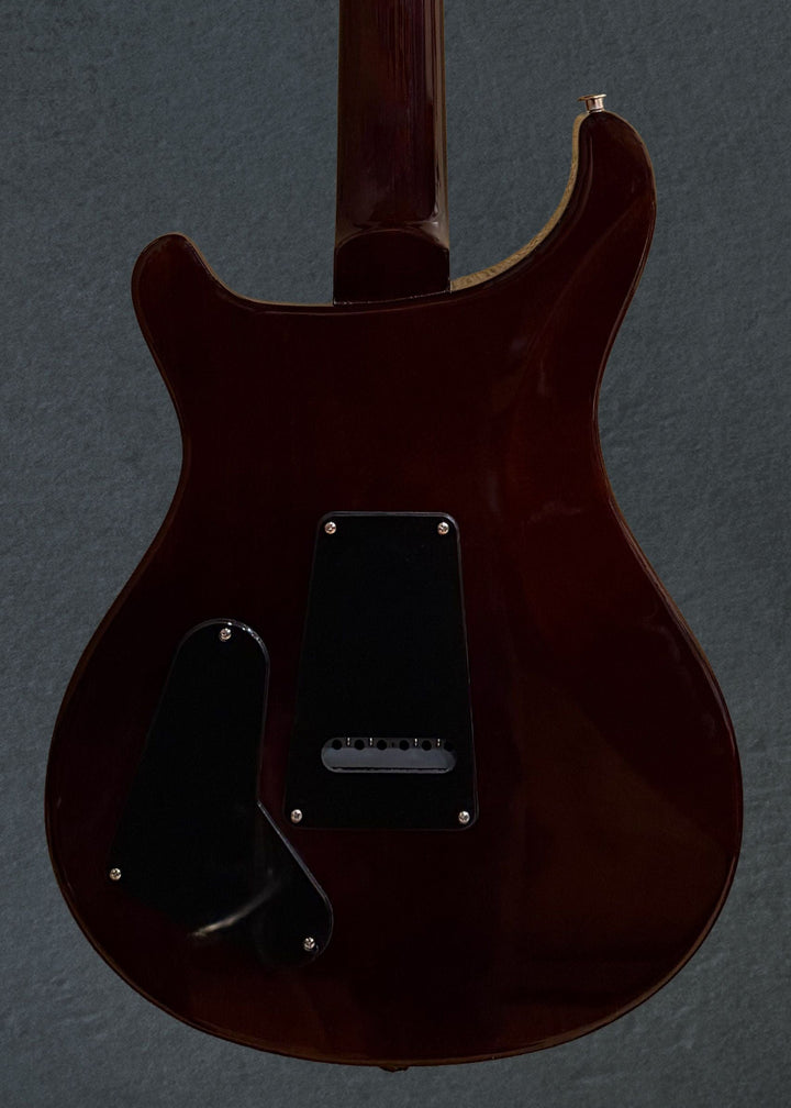 S2 Studio - Black Amber