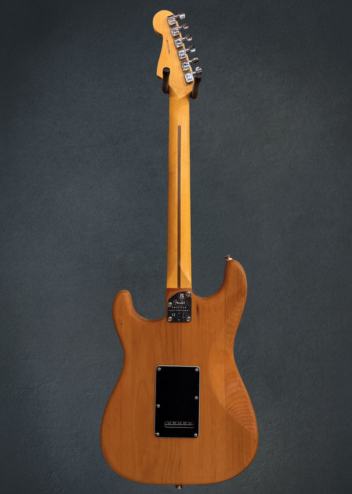 AMERICAN PROFESSIONAL II STRATOCASTER® HSS