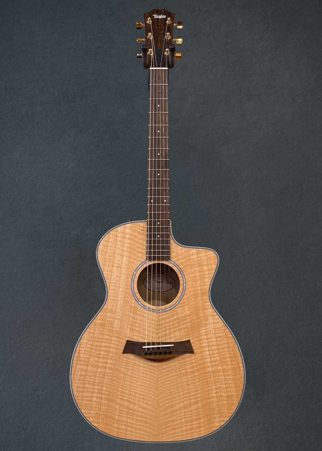 USED EG-224ce &