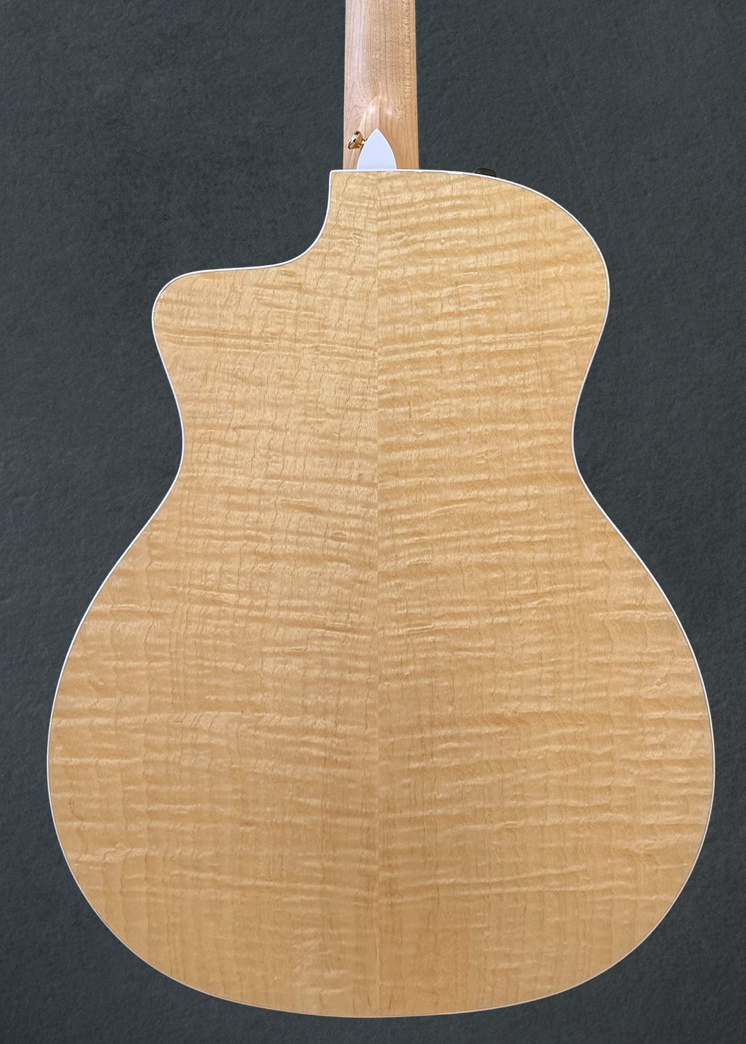 USED EG-224ce &