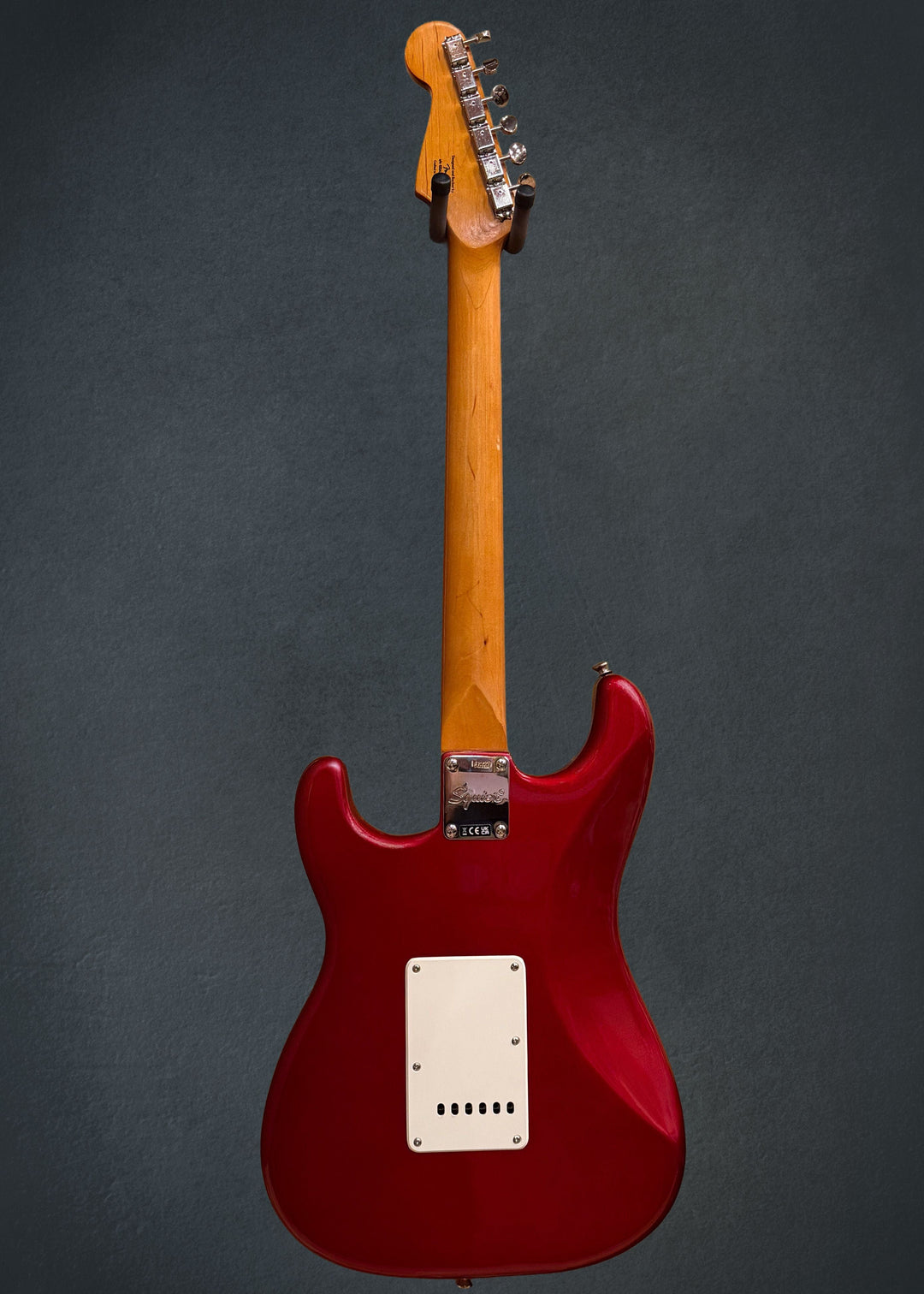 Classic Vibe 60’s Stratocaster - Candy Apple Red