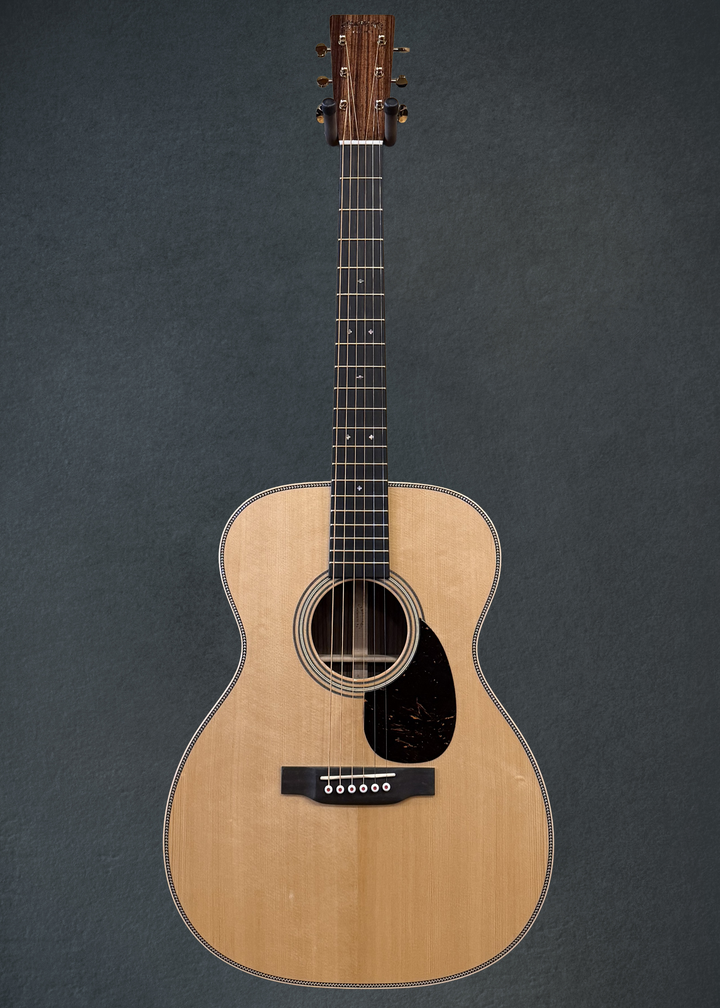 OM-28E Modern Deluxe