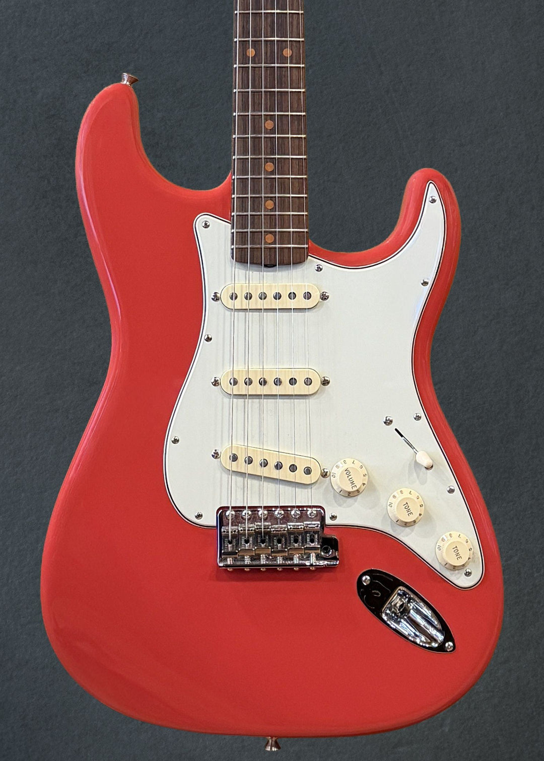 Used American Vintage II 1961 Stratocaster &