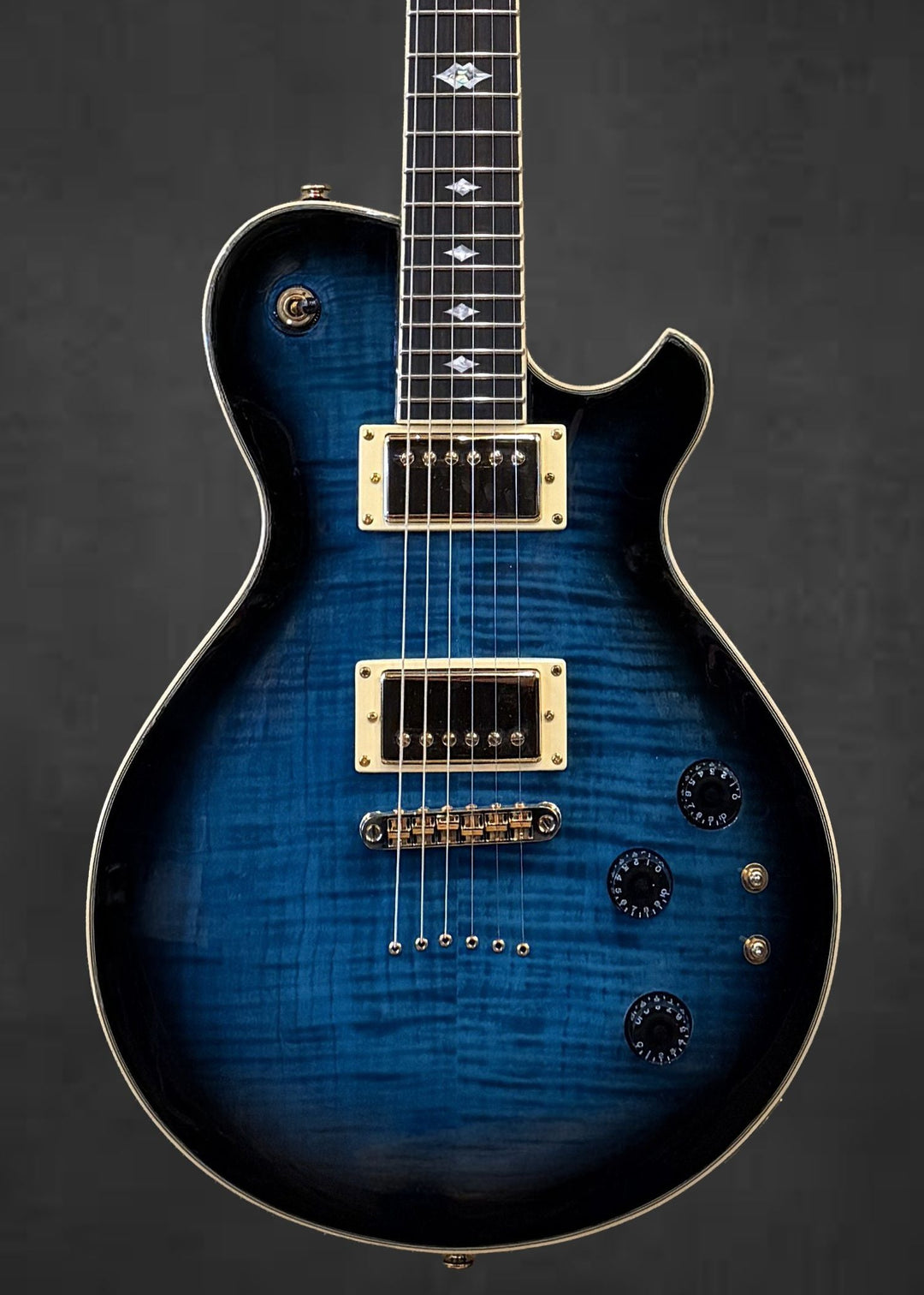 Patriot Limited Slim Body Mod Shop Custom - Blue Burst