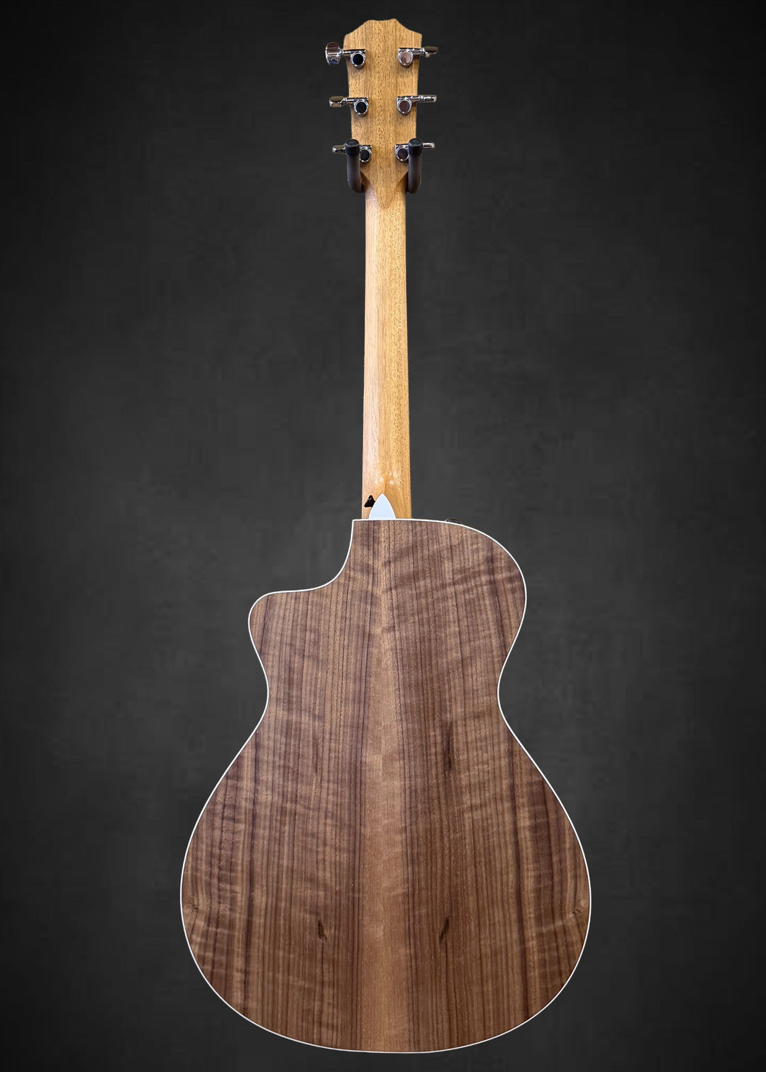 USED 212CE Walnut &