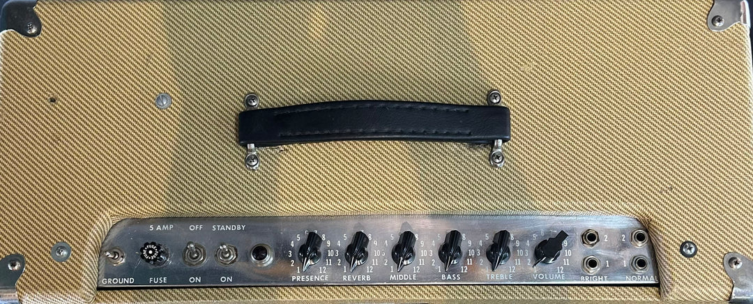 (Earth Sound Research) M1958 - 4x10 Combo, 70s