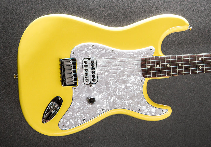 Used Limited Edition Tom DeLonge Strat &