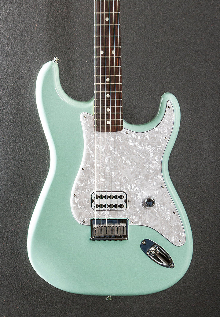 Used Limited Edition Tom DeLonge Strat &