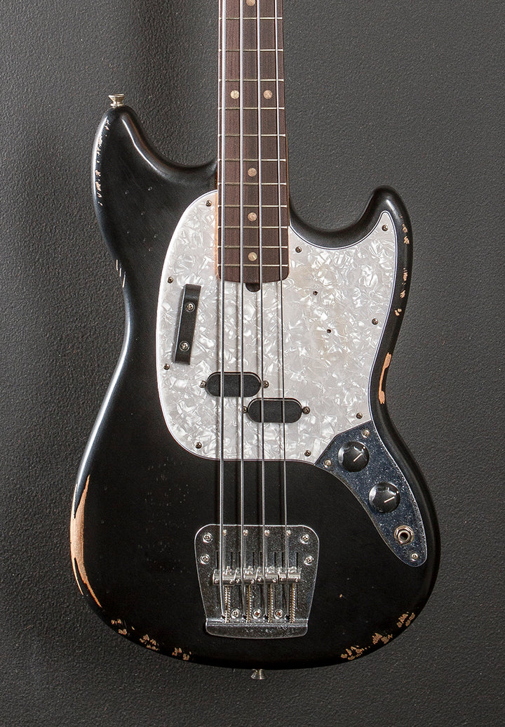 JMJ Road Worn Mustang Bass - Black