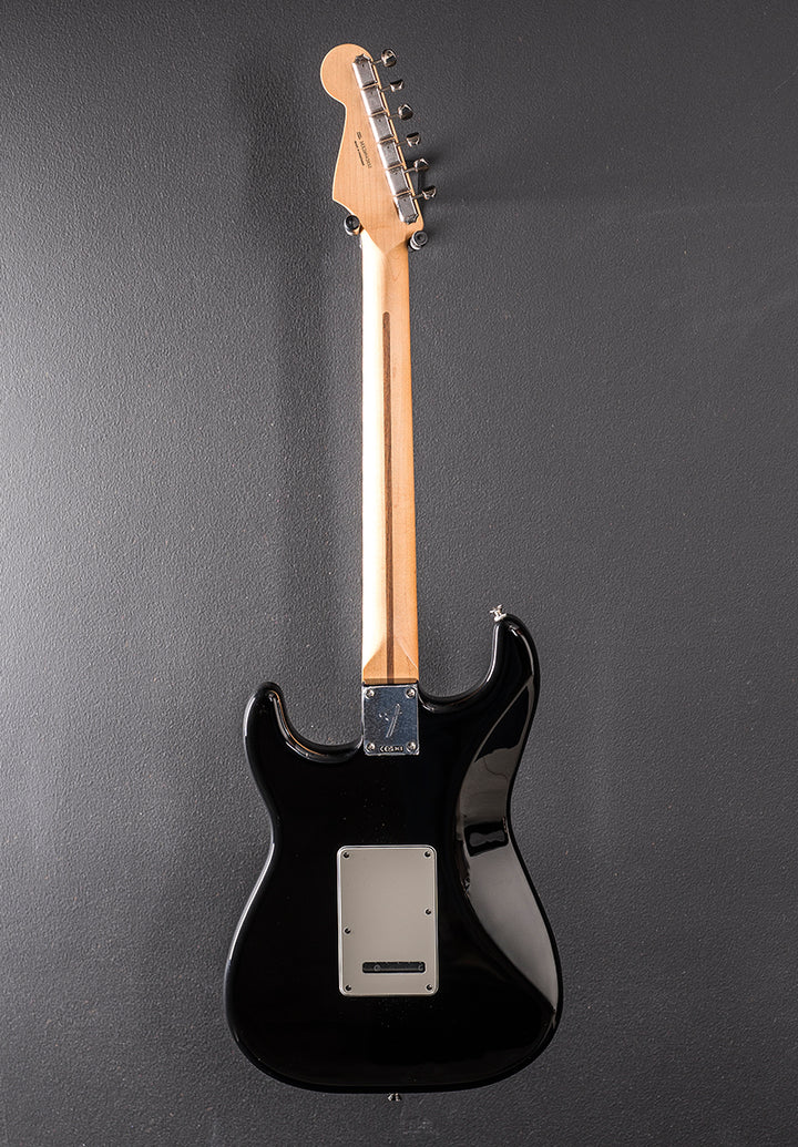 Player II Stratocaster - Black w/Maple