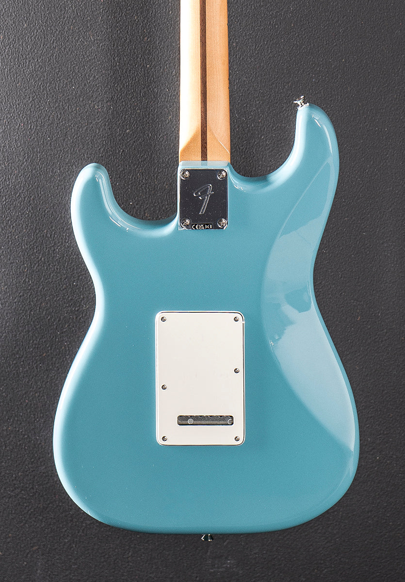 Player II Stratocaster HSS - Aquatone Blue w/Maple