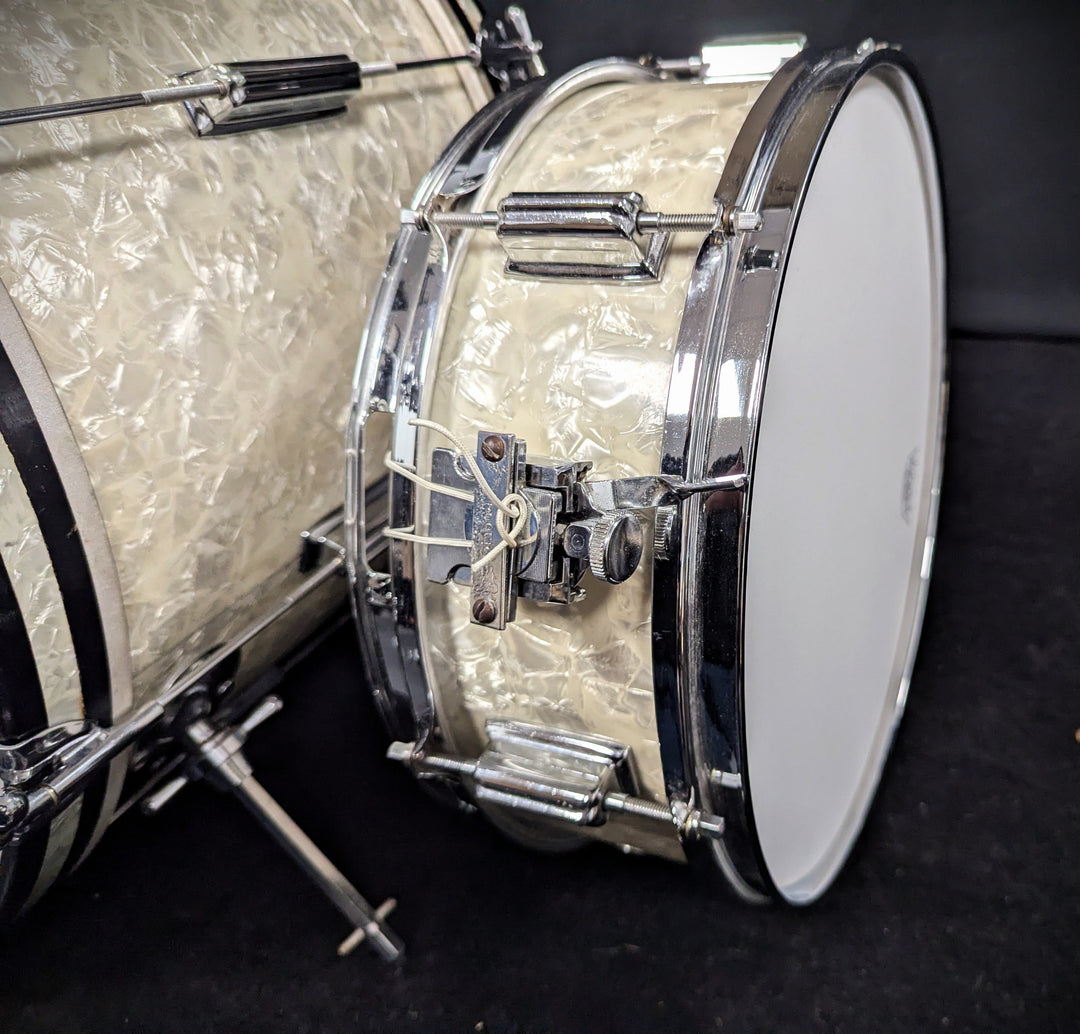 4-Piece Combined-Series Shell Pack Vintage 1960s