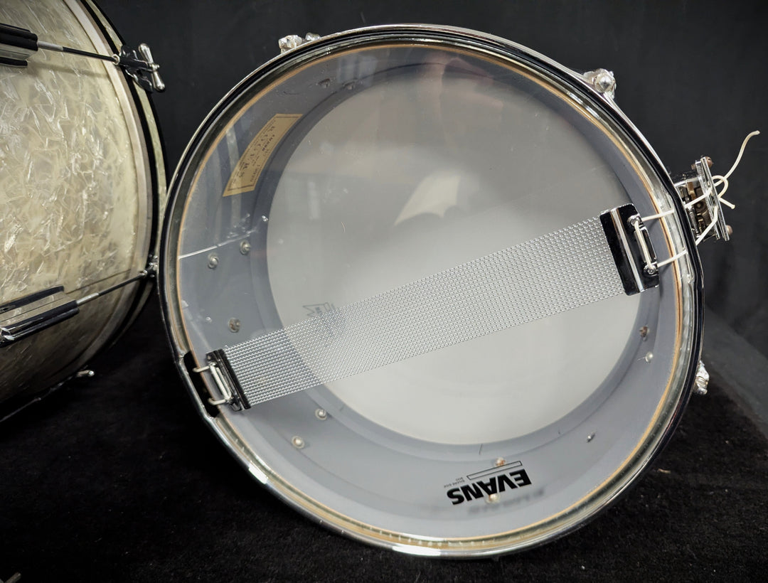 4-Piece Combined-Series Shell Pack Vintage 1960s