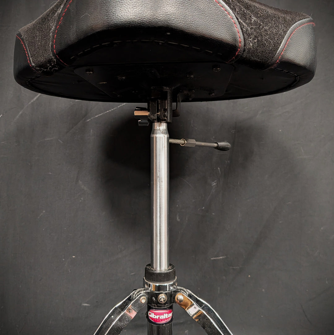 Tractor Style Seat Hydraulic Throne
