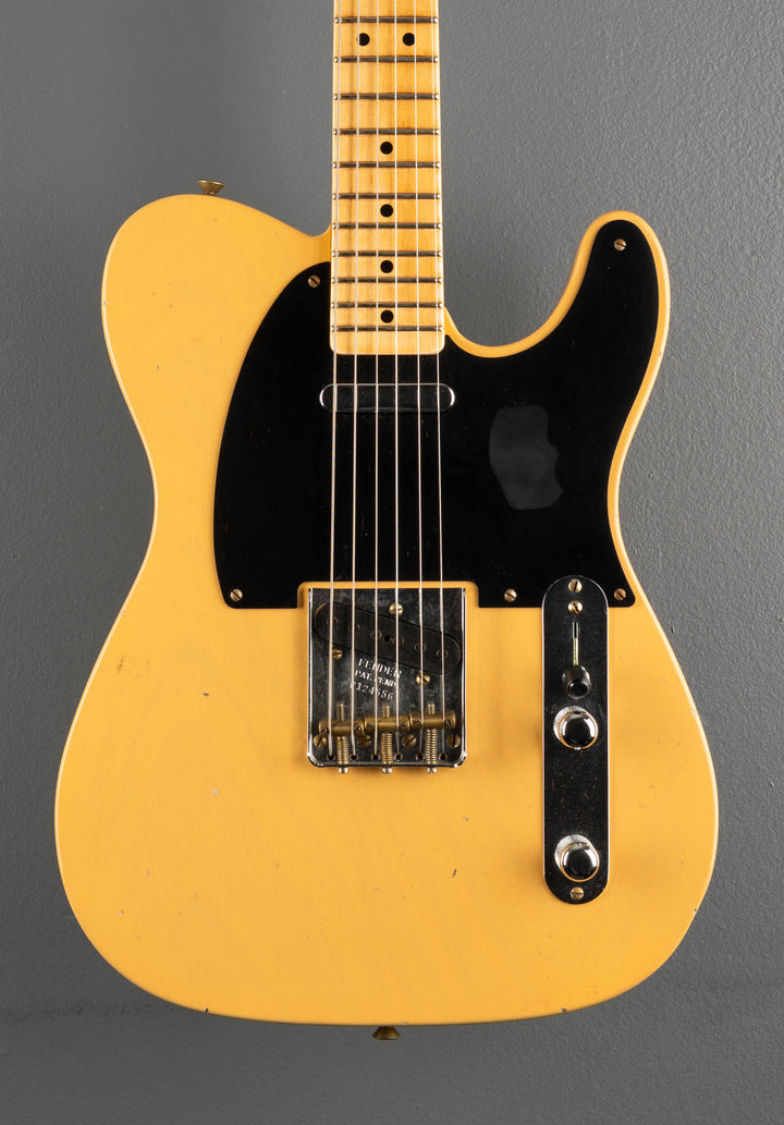 1952 Journeyman Relic Telecaster - Nocaster Blonde