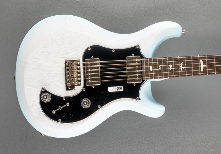 S2 Standard 22 Satin - Cloud Burst