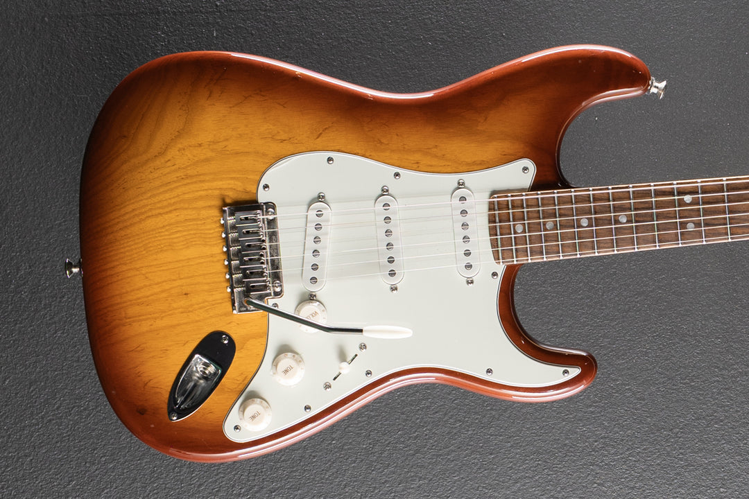 Used American Deluxe Strat &