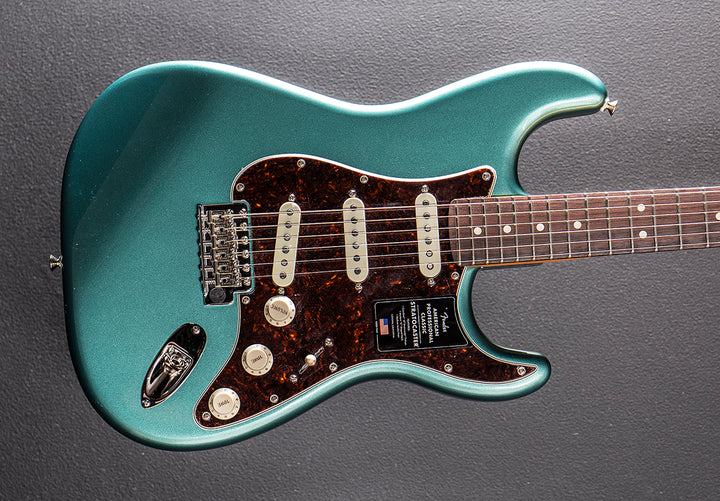 American Professional Classic Stratocaster - Faded Sherwood Green Metallic w/Rosewood