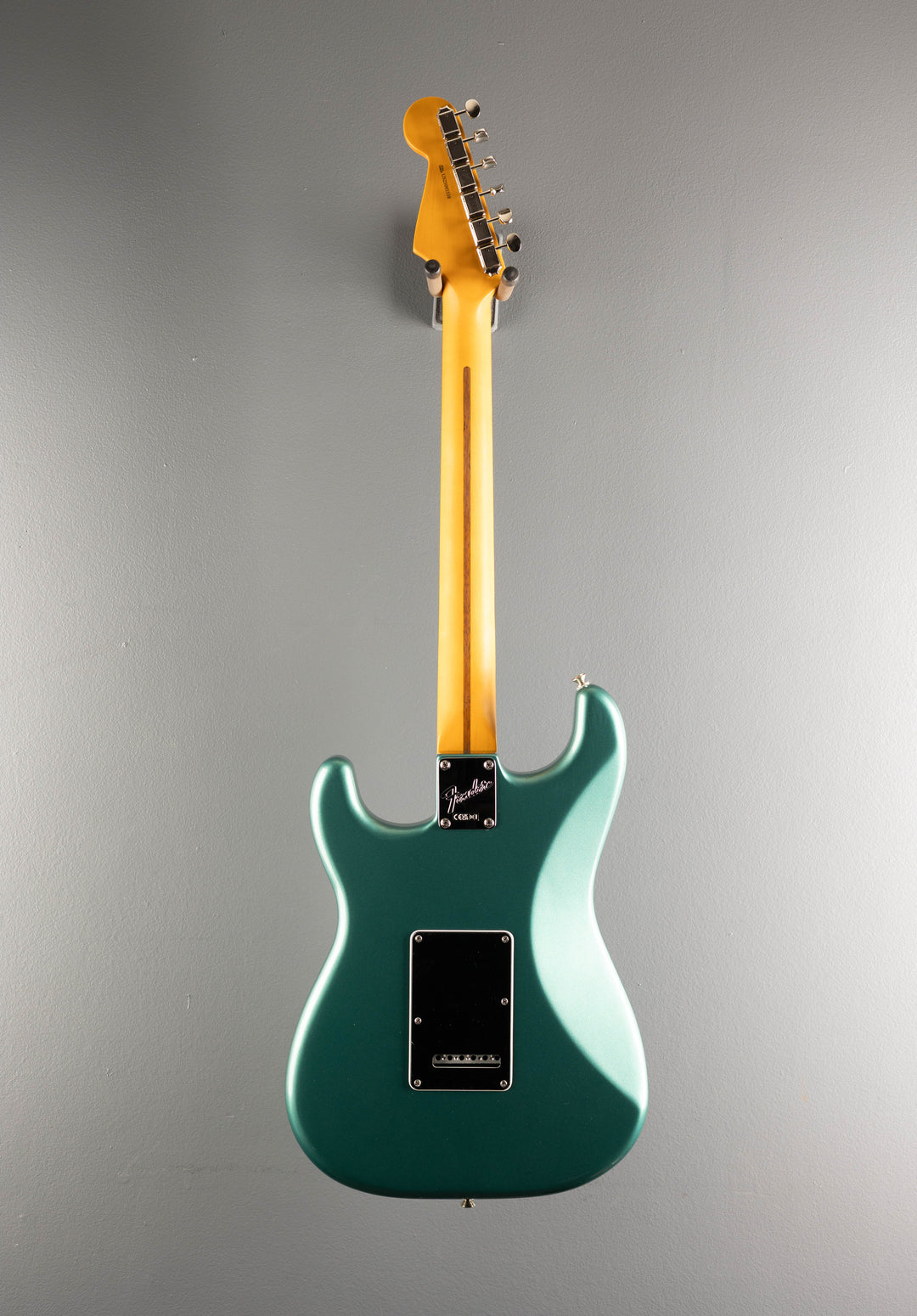 American Professional Classic Stratocaster HSS - Faded Sherwood Green Metallic