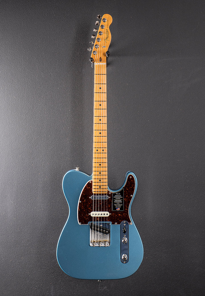 American Professional Classic Hotshot Telecaster - Faded Lake Placid Blue w/Maple