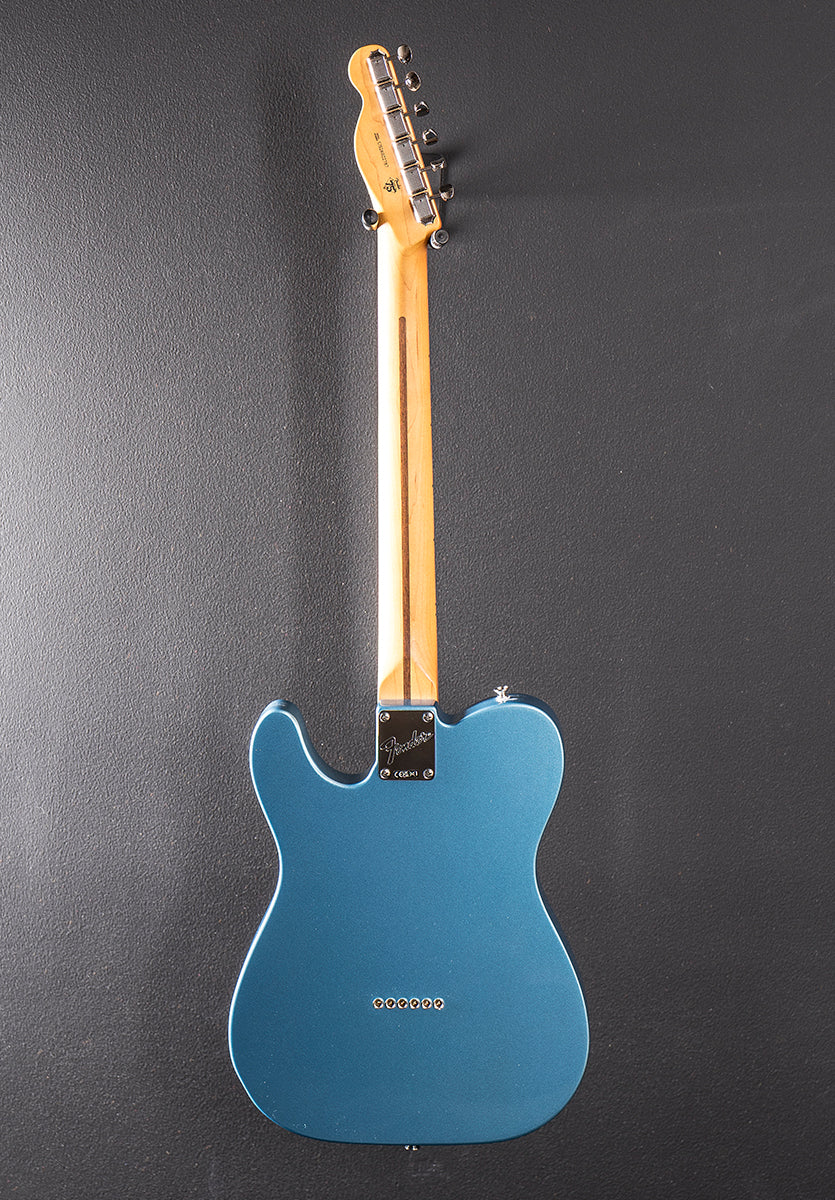 American Professional Classic Hotshot Telecaster - Faded Lake Placid Blue w/Maple
