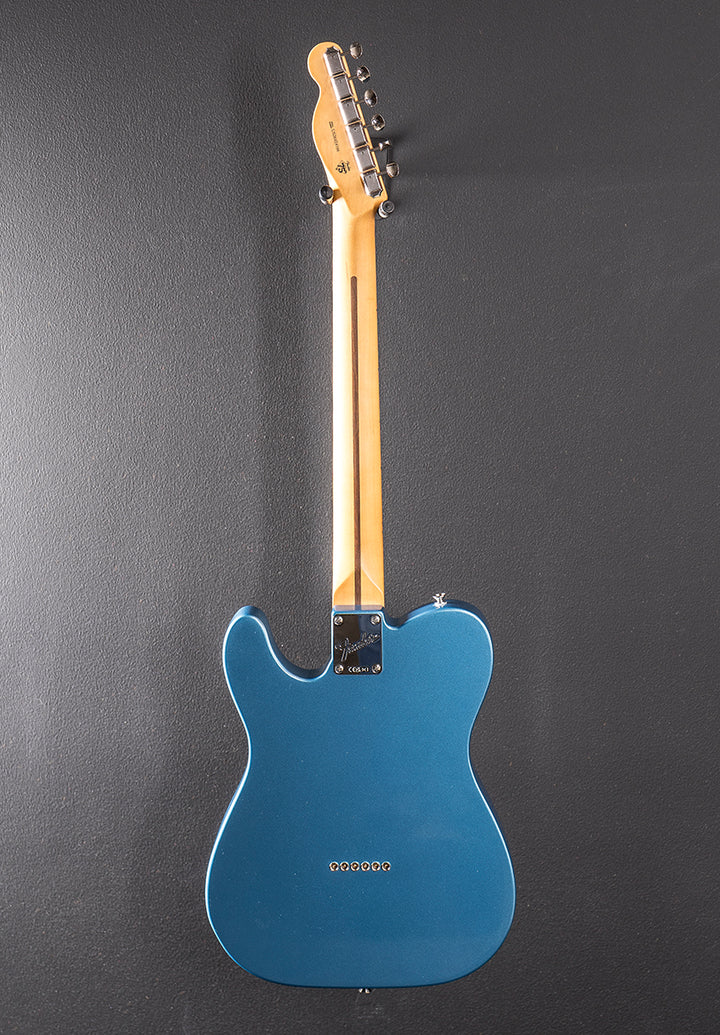 American Professional Classic Telecaster - Faded Lake Placid Blue w/Maple