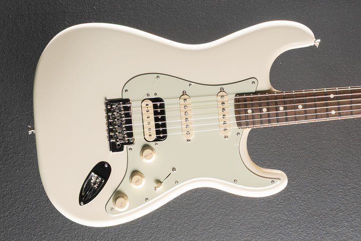 American Professional Strat HSS &