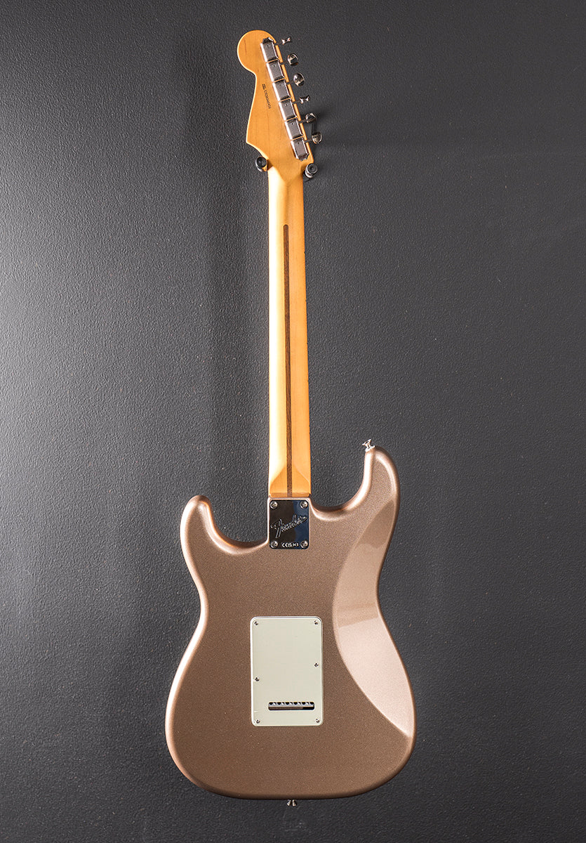 American Professional Classic Stratocaster - Faded Firemist Gold w/Maple