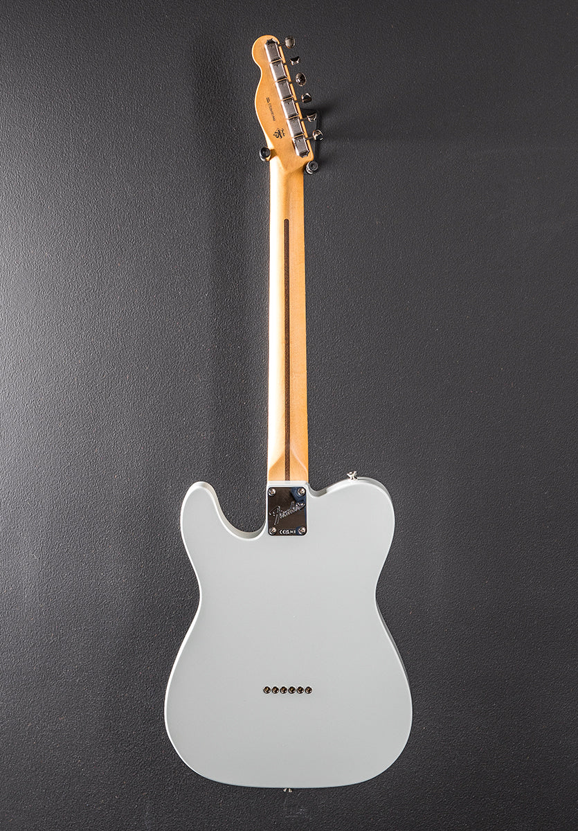 Limited Edition American Professional Classic Telecaster with the Fender Silent System - Sonic Blue w/Rosewood