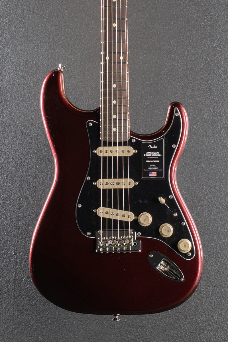 American Professional Stratocaster - Oxblood w/Rosewood