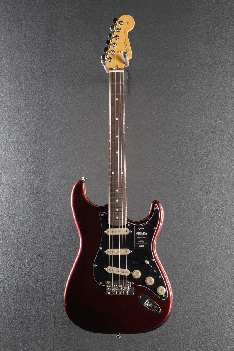 American Professional Stratocaster - Oxblood w/Rosewood
