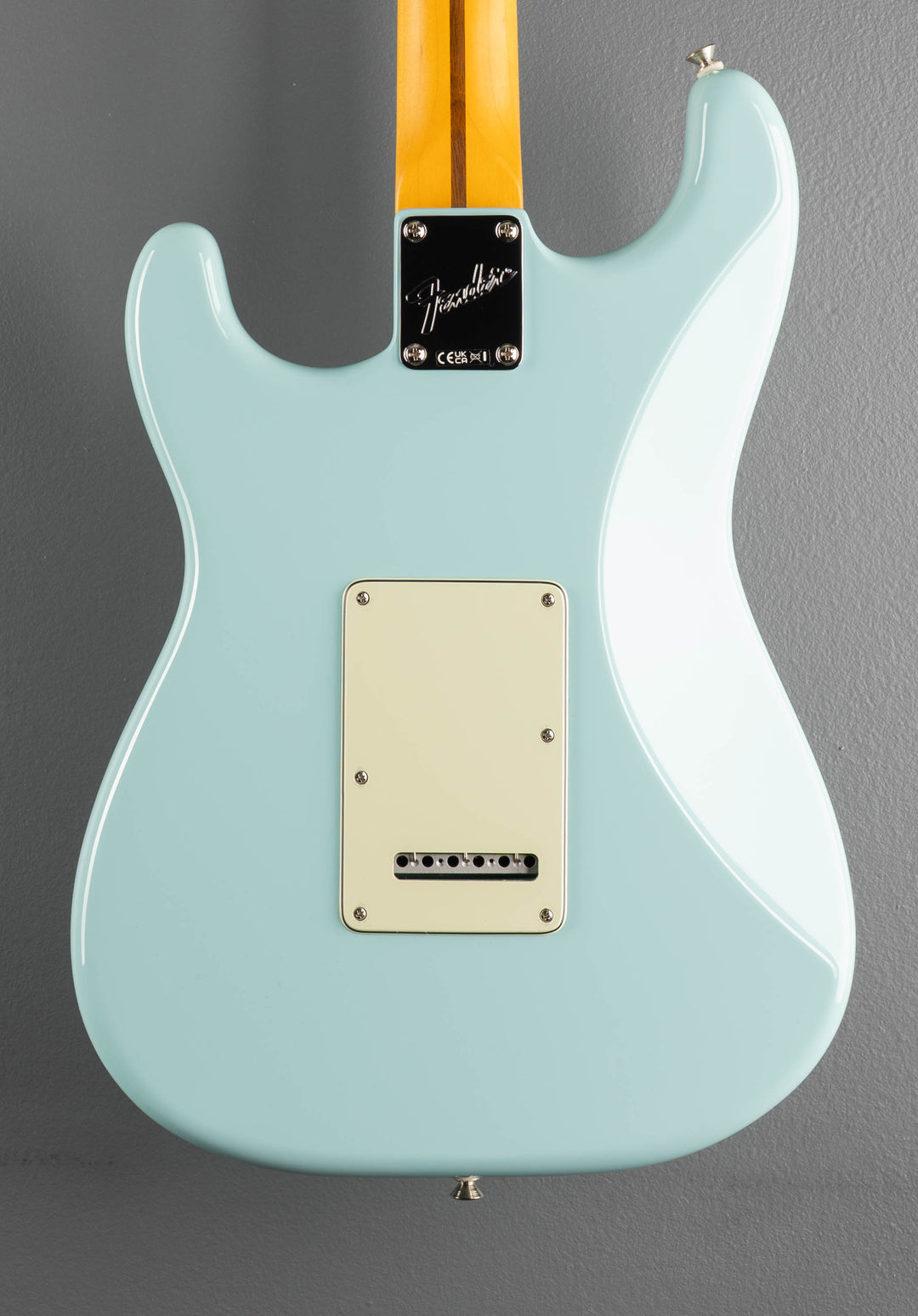 Limited Edition American Professional Classic Stratocaster with the Fender Silent System - Daphne Blue w/Rosewood