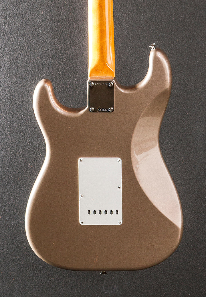 American Vintage II 1965 Stratocaster - Shoreline Gold