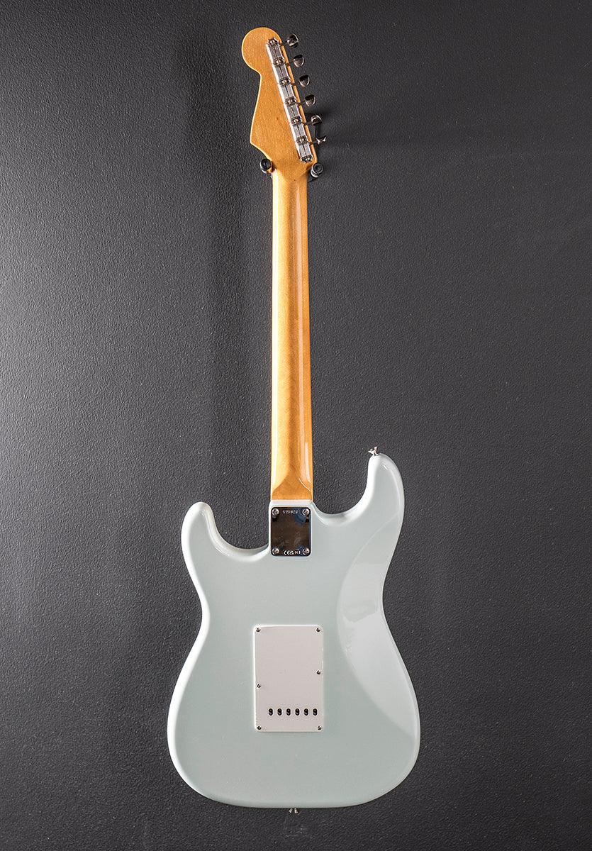 American Vintage II 1965 Stratocaster - Sonic Blue