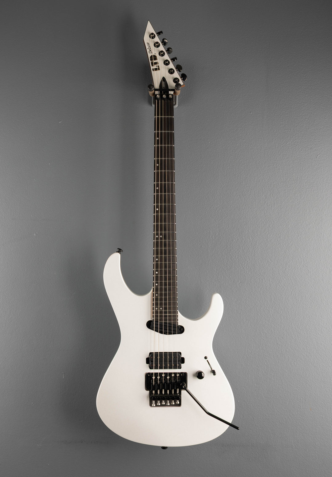 LTD MV-1000 - Pearl White